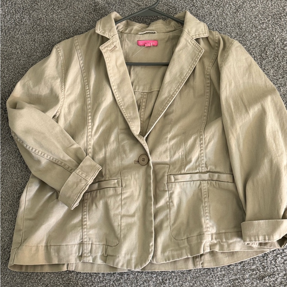 Isaac Mizrahi Beige Blazer Jacket